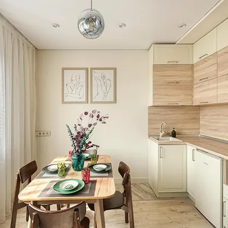 Sovremennye Apartamenty: Central Mountain View Retreat Almaty Exterior photo