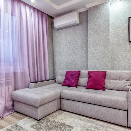 Sovremennye Apartamenty: Central Mountain View Retreat Almaty Exterior photo