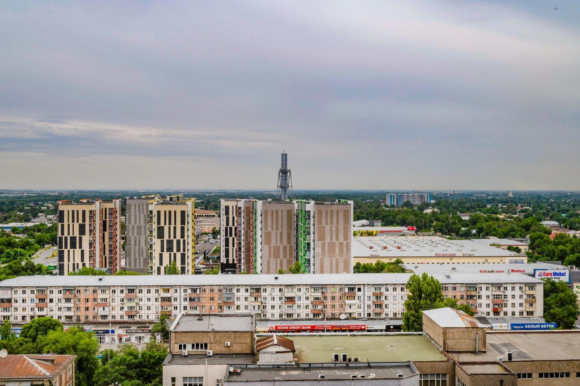 Sovremennye Apartamenty: Mountain View Retreat Almaty