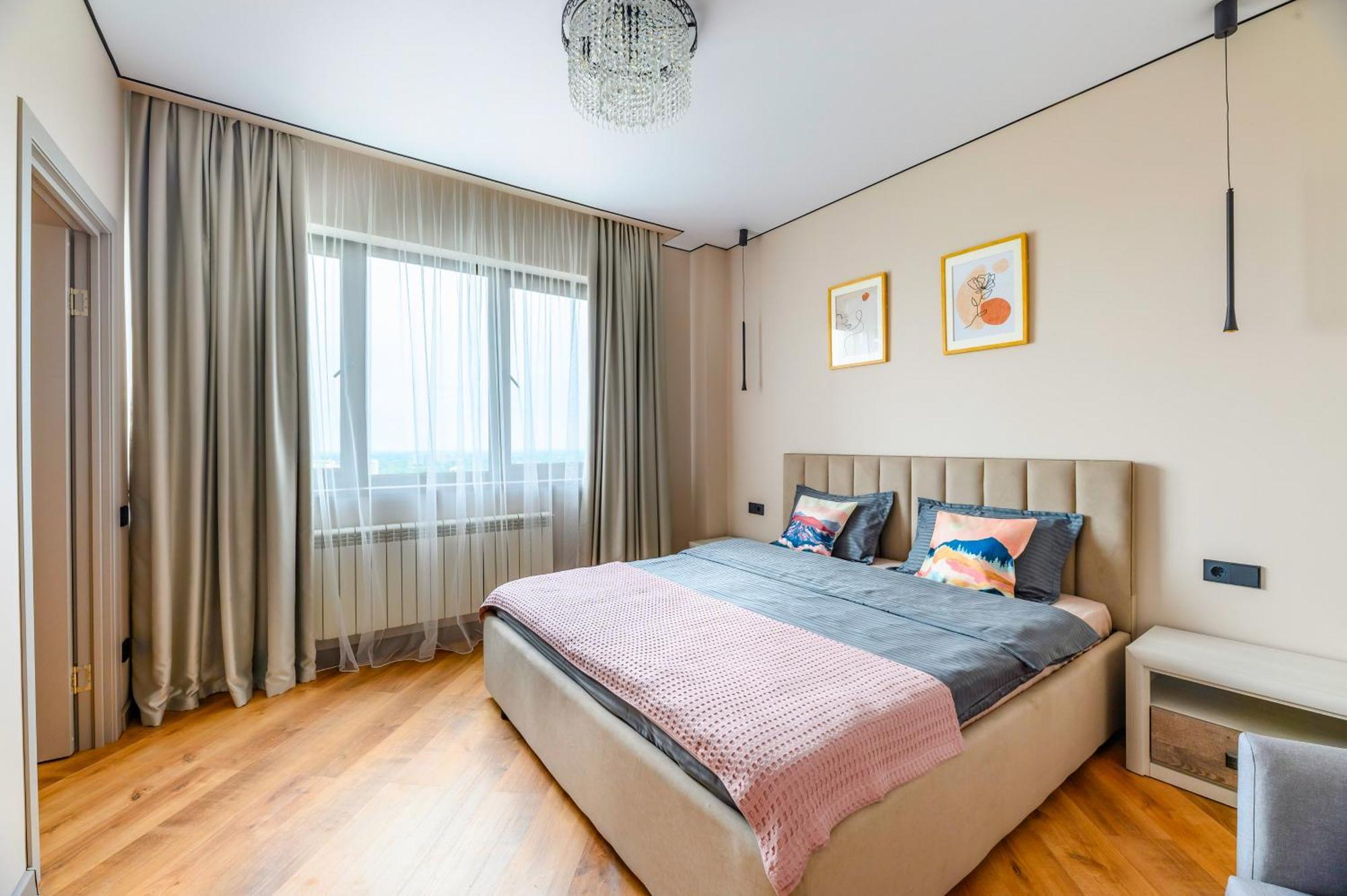 Sovremennye Apartamenty: Mountain View Retreat * Almaty