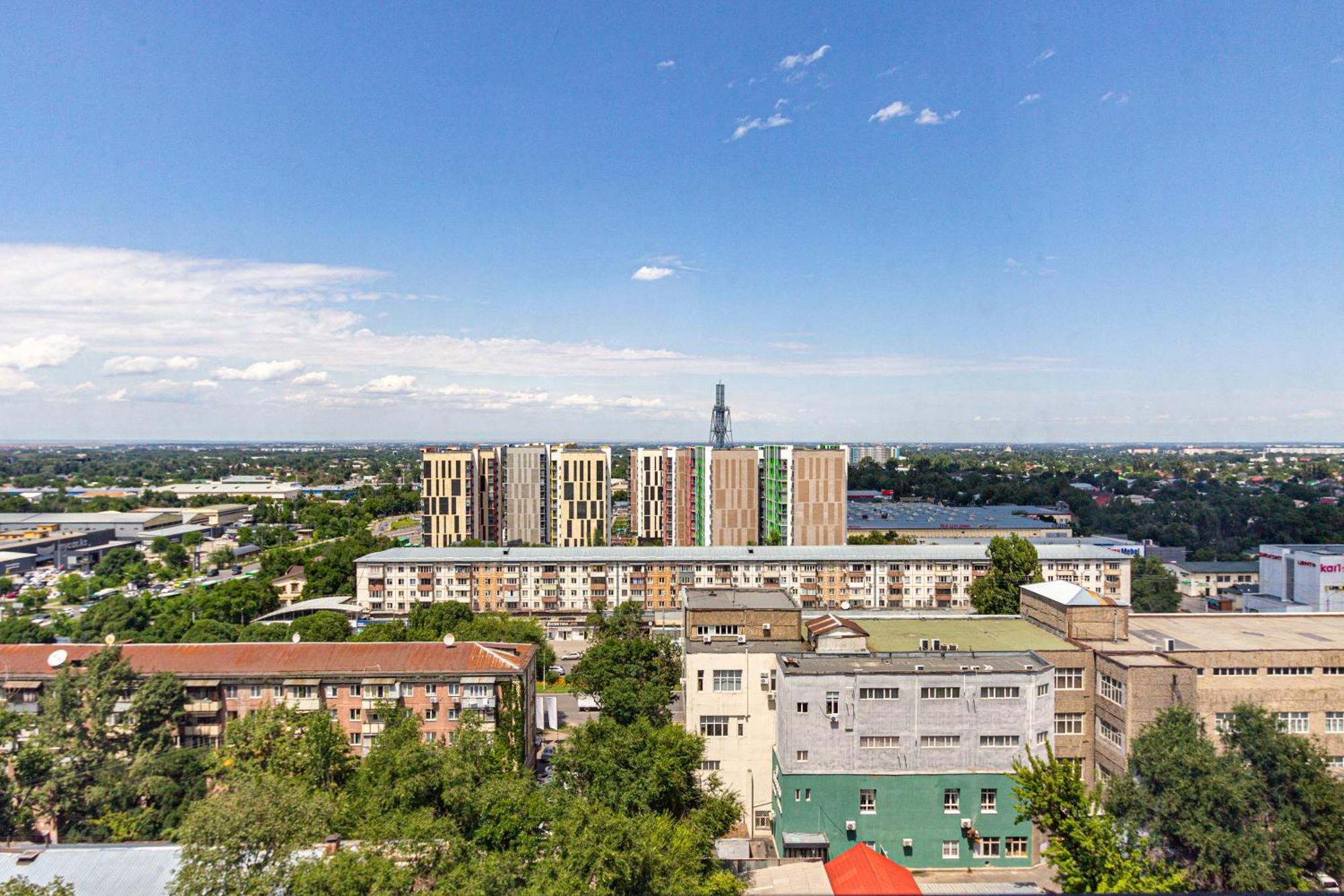 Sovremennye Apartamenty: Mountain View Retreat * Almaty
