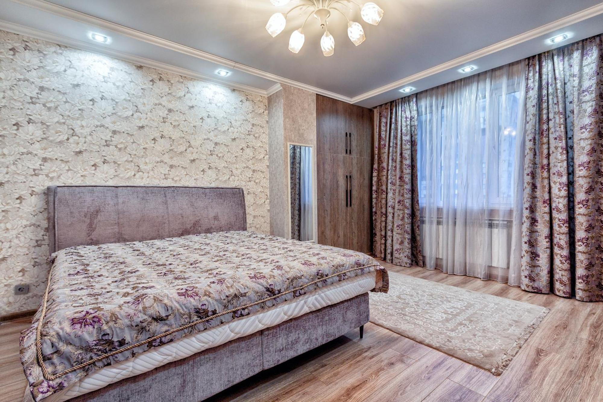 Sovremennye Apartamenty: Mountain View Retreat